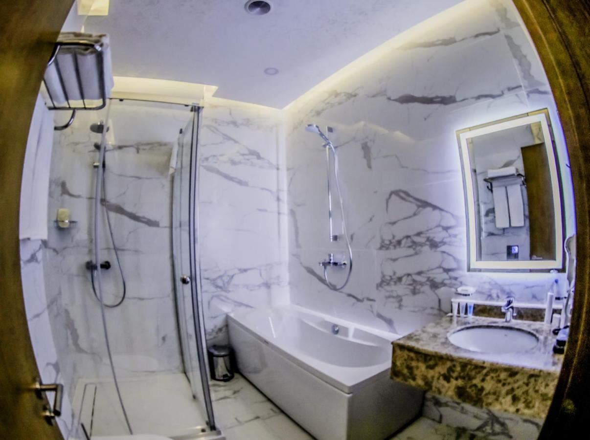 Madison Hotel 바쿠 외부 사진