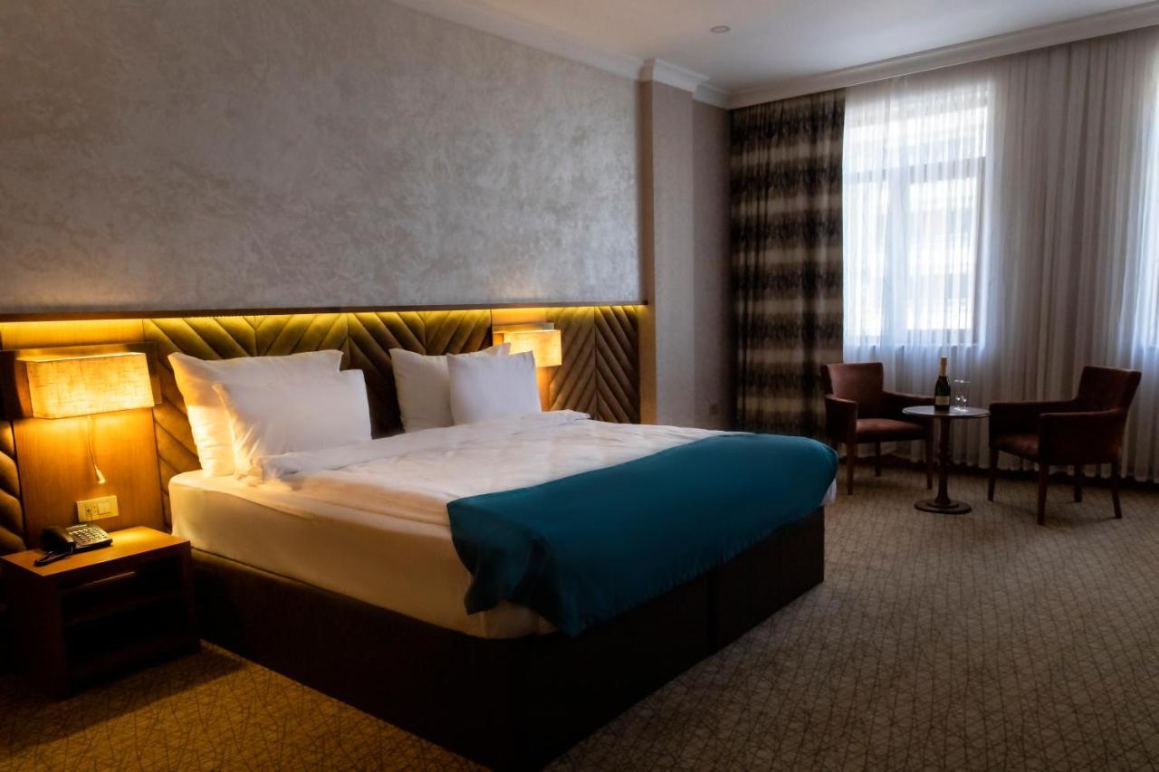 Madison Hotel 바쿠 외부 사진