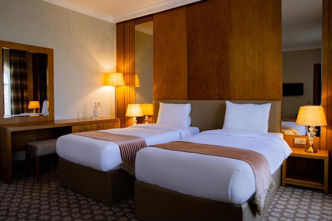 Madison Hotel 바쿠 외부 사진