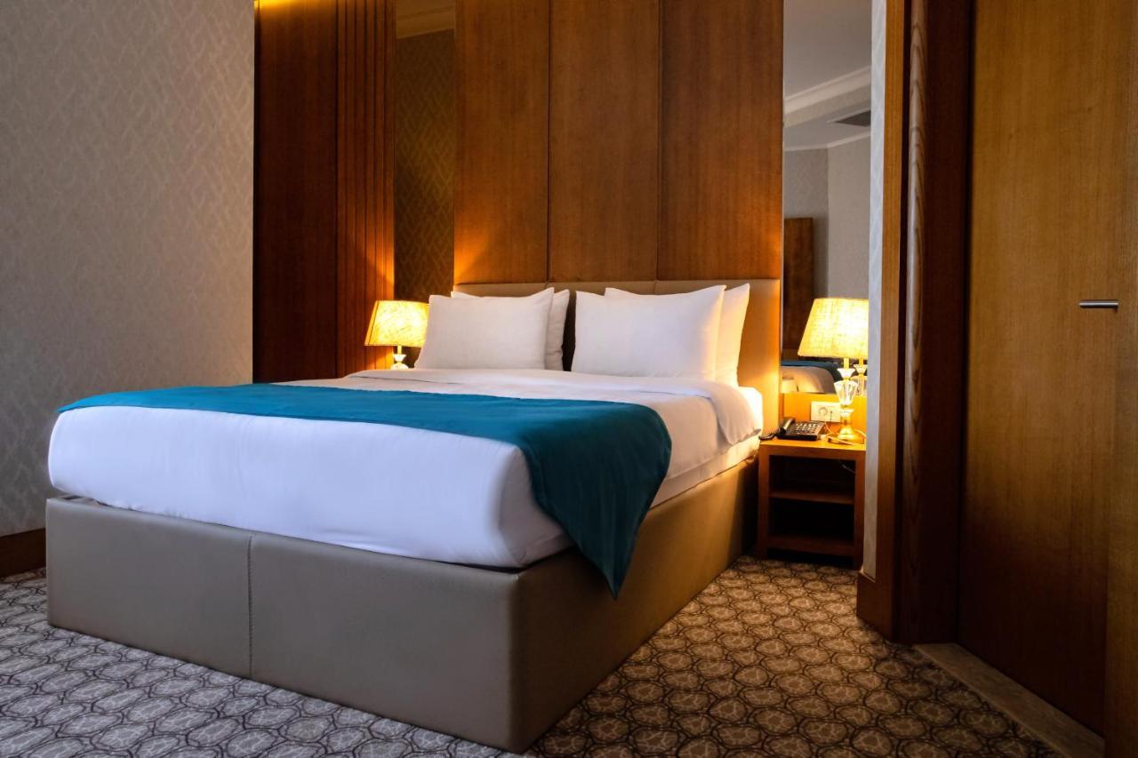 Madison Hotel 바쿠 외부 사진