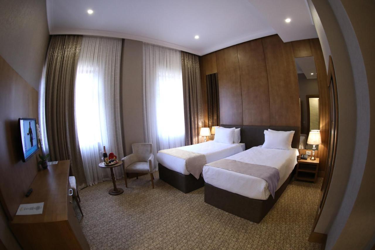 Madison Hotel 바쿠 외부 사진