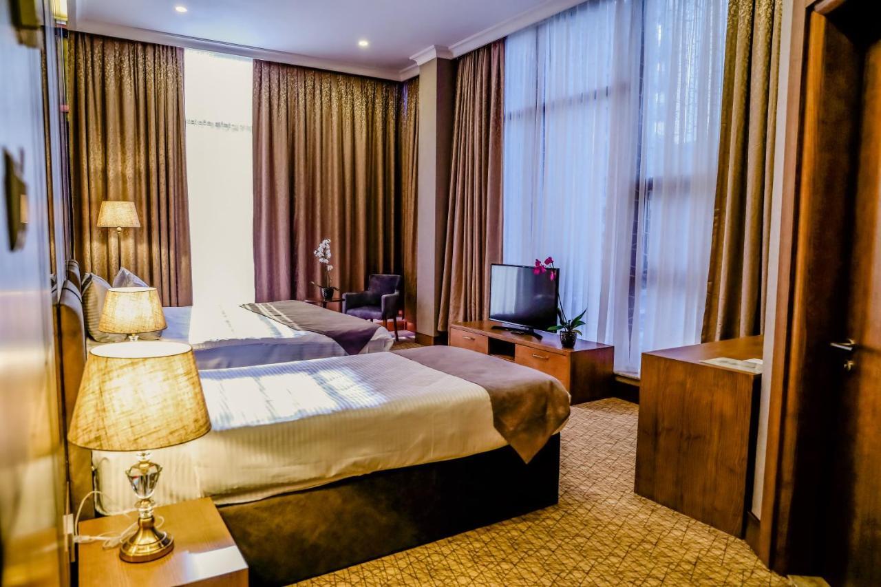 Madison Hotel 바쿠 외부 사진